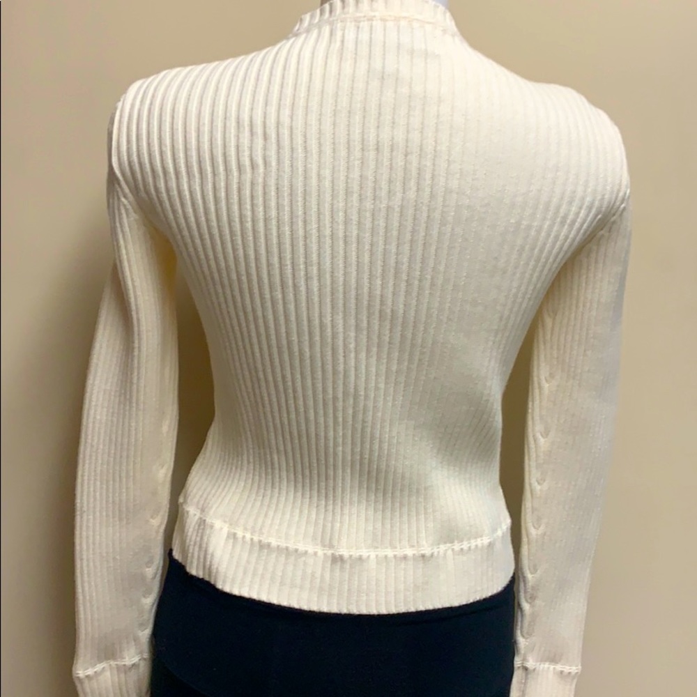 Sweater - Picture 5 of 5